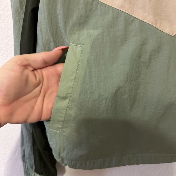 Veronica Beard Avery Half Zip Hooded Green and Cream Utility Jacket - Size Small - Picture 5 of 12